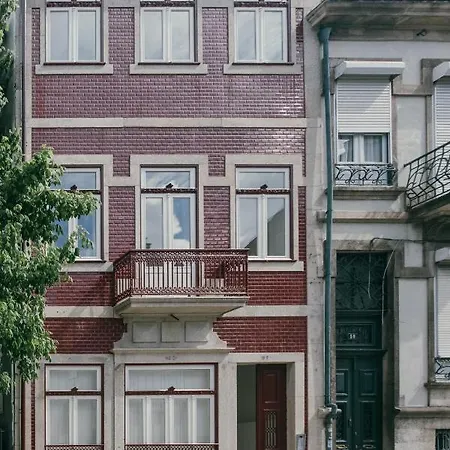 La Base Boutique Apartment
